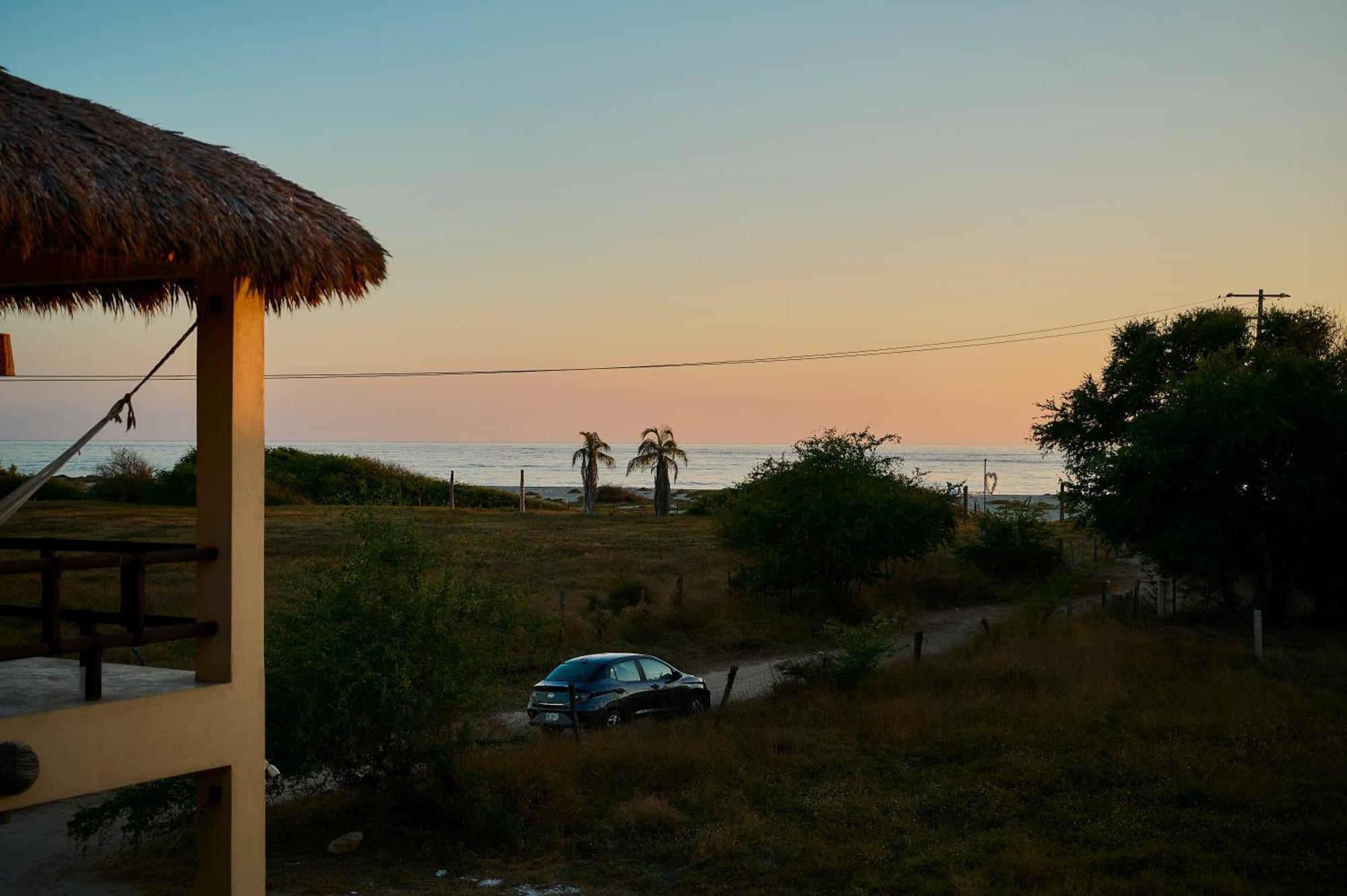 Lya Beach House Santa Maria Colotepec Exterior photo